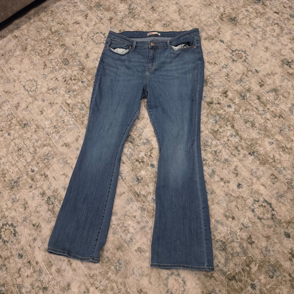 Signature by Levi Strauss Womens Mid-Rise Bootcut Jeans Medium Wash 18M W34 L32 - Picture 5 of 8